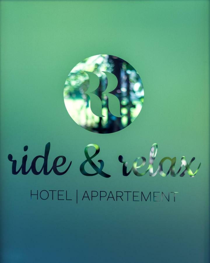 Ride & Relax Aparthotel Schwarz Eben Im Pongau Exterior photo