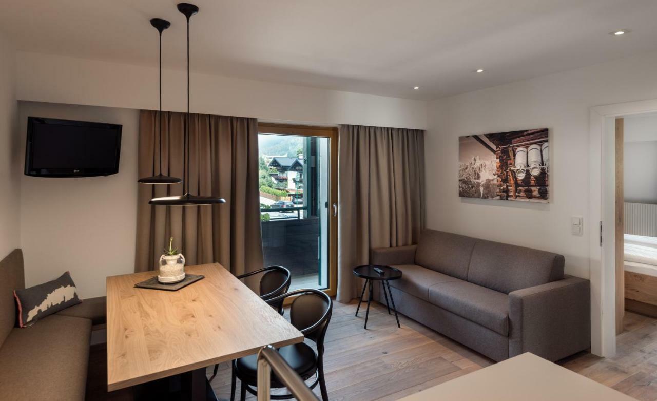 Ride & Relax Aparthotel Schwarz Eben Im Pongau Exterior photo